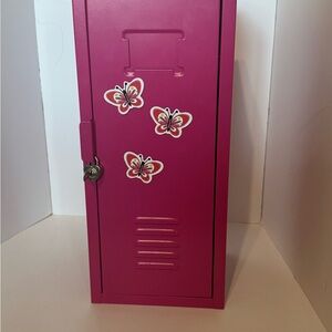 Emily rose Pink Locker with Butterfly Magnets
